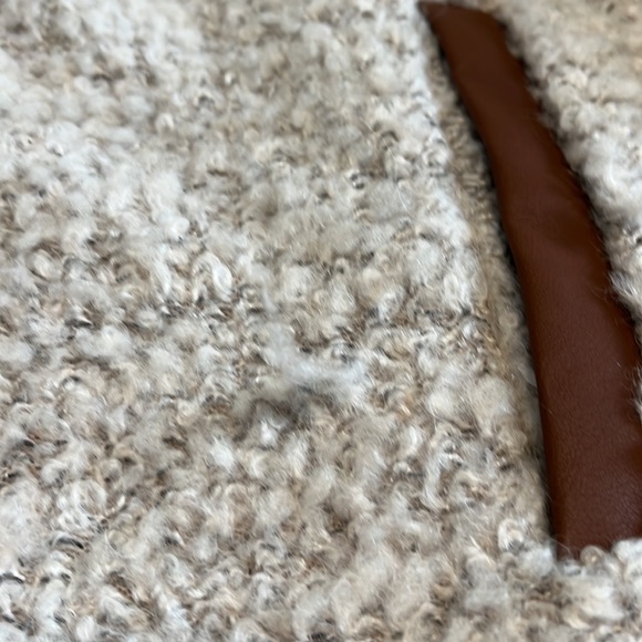 Love Tree Women’s Long Furry Vest - Picture 7 of 7